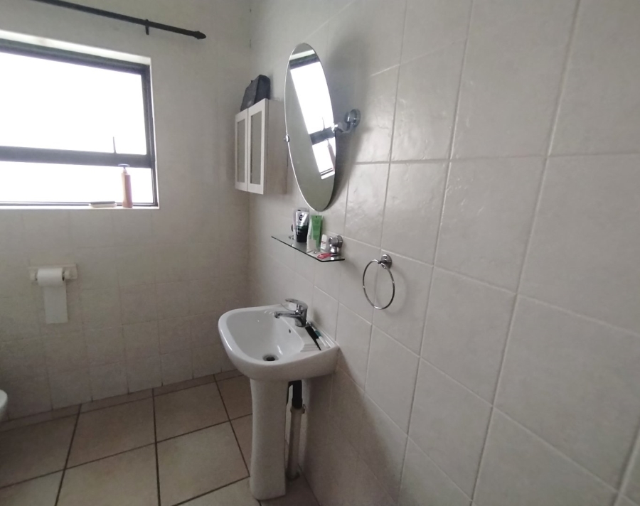 2 Bedroom Property for Sale in Doringkruin North West
